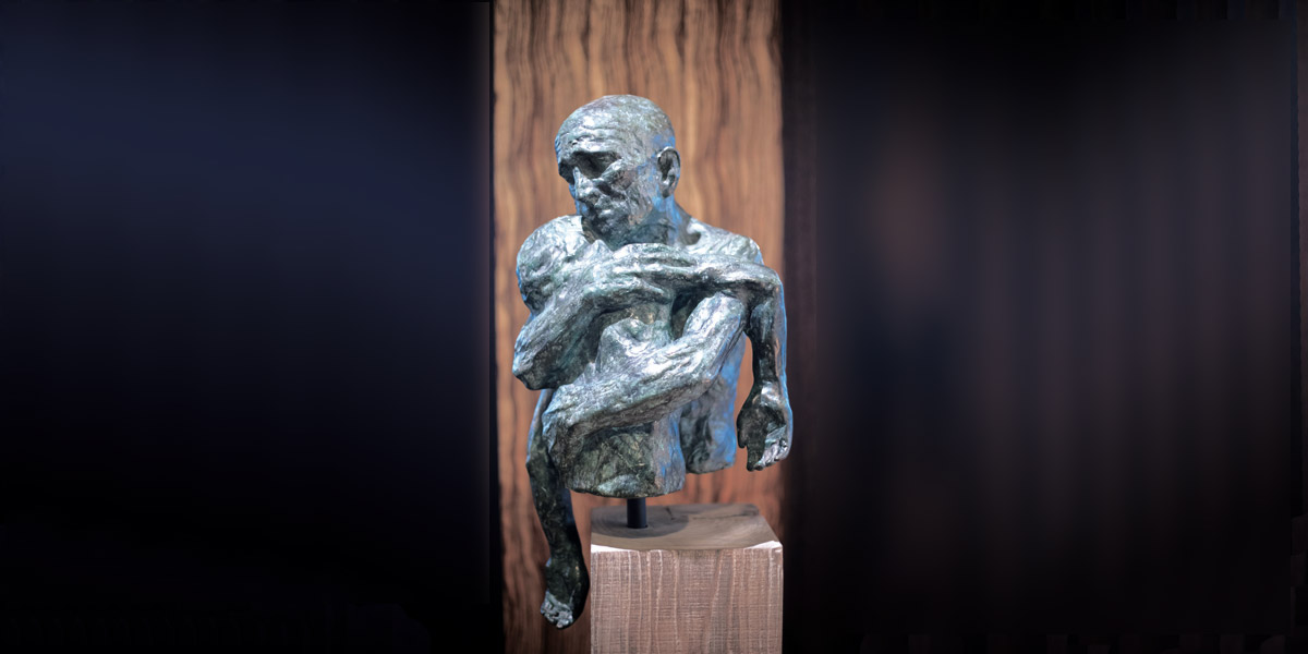 Skulptur: Return of the Prodigal Son (von Charlie Mackesy